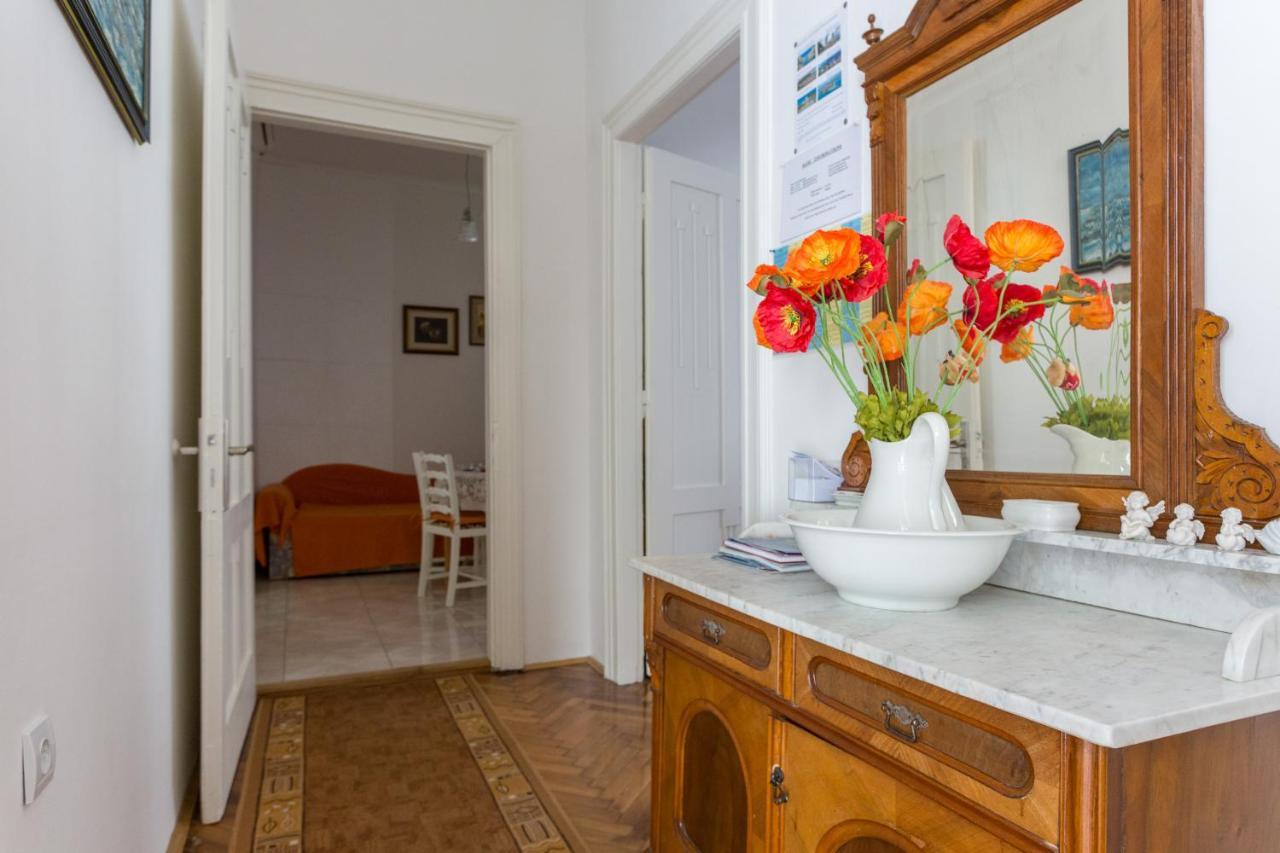 Sunny Apartments Mara ดูบรอฟนิก ภายนอก รูปภาพ